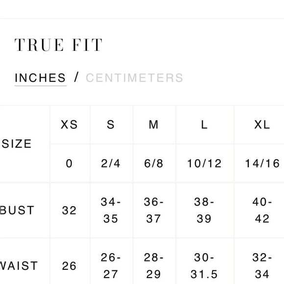 Misook Red Sleeveless Tank Top - Picture 5 of 5